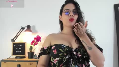 Natty Trainor online show from June 30, 2026, 8:54 pm