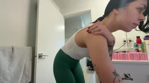 Snapshot of nattywithoutdaddy chatting on February 13, 2026, 7:21 pm NATTY FIERROS online show from February 13, 2026, 7:21 pm