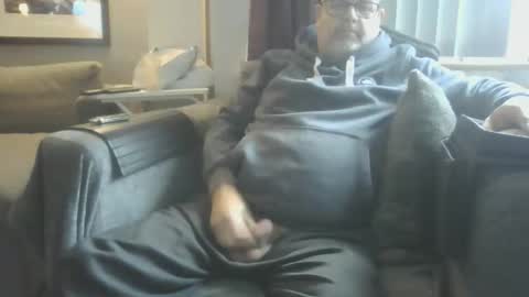 Snapshot of naturistmale45 chatting on November 3, 2025, 9:21 am naturistmale45 online show from November 3, 2025, 9:21 am