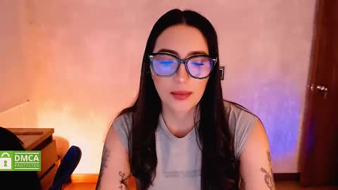 Snapshot of natval_ chatting on February 16, 2025, 11:16 am Natalia Valeria online show from February 16, 2025, 11:16 am