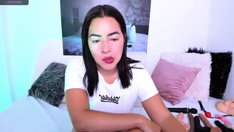 Natalia online show from March 2, 2025, 2:32 pm