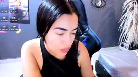 Snapshot of naty_07 chatting on July 28, 2026, 9:14 pm Natalia online show from July 28, 2026, 9:14 pm