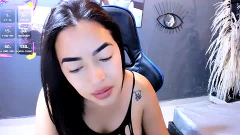 Snapshot of naty_07 chatting on August 4, 2026, 8:33 pm Natalia online show from August 4, 2026, 8:33 pm