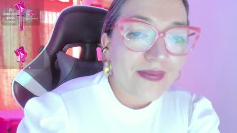 Snapshot of naty__mature_ chatting on January 16, 2025, 10:12 pm Nataly online show from January 16, 2025, 10:12 pm