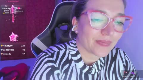 Snapshot of naty__mature_ chatting on January 23, 2025, 2:23 am Nataly online show from January 23, 2025, 2:23 am