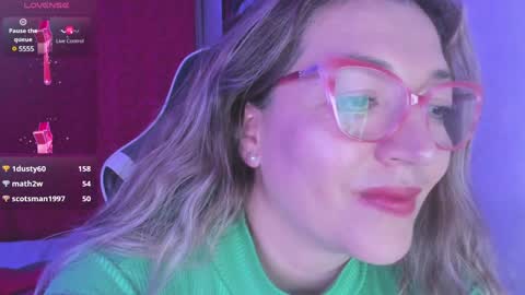 Snapshot of naty__mature_ chatting on January 24, 2025, 3:32 am Nataly online show from January 24, 2025, 3:32 am