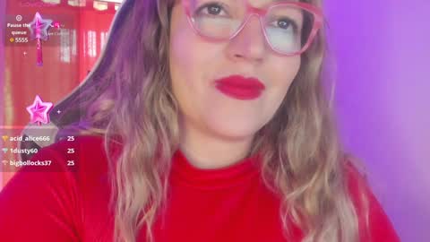 Snapshot of naty__mature_ chatting on February 4, 2025, 9:20 pm Nataly online show from February 4, 2025, 9:20 pm