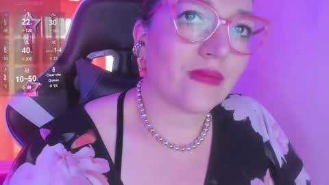 Snapshot of naty__mature_ chatting on February 10, 2025, 9:15 pm Nataly online show from February 10, 2025, 9:15 pm