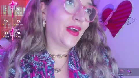 Snapshot of naty__mature_ chatting on February 20, 2025, 6:35 pm Nataly online show from February 20, 2025, 6:35 pm