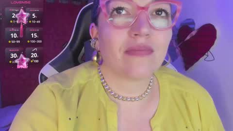 Snapshot of naty__mature_ chatting on February 28, 2025, 2:31 am Nataly online show from February 28, 2025, 2:31 am