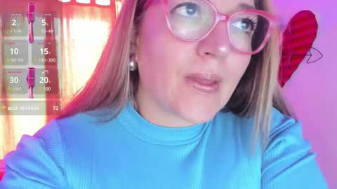 Snapshot of naty__mature_ chatting on February 28, 2025, 8:28 pm Nataly online show from February 28, 2025, 8:28 pm