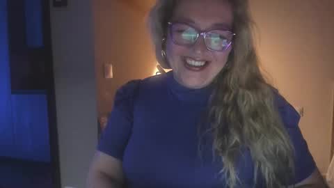 Snapshot of naty__mature_ chatting on September 22, 2025, 12:01 am Nataly online show from September 22, 2025, 12:01 am