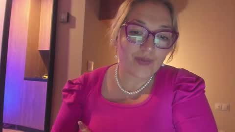 Snapshot of naty__mature_ chatting on September 23, 2025, 2:03 am Nataly online show from September 23, 2025, 2:03 am