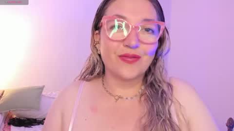 Snapshot of naty__mature_ chatting on July 12, 2026, 6:10 pm Nataly online show from July 12, 2026, 6:10 pm