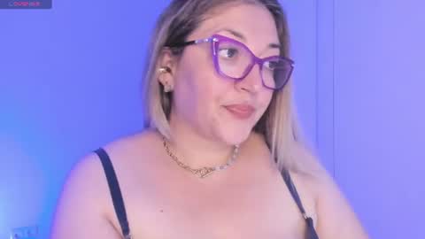 Snapshot of naty__mature_ chatting on August 6, 2026, 7:49 pm Nataly online show from August 6, 2026, 7:49 pm