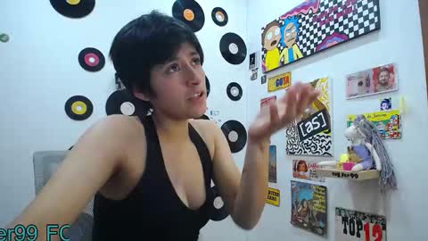 Snapshot of naty_lux19 chatting on February 20, 2025, 12:30 am Fernanda online show from February 20, 2025, 12:30 am