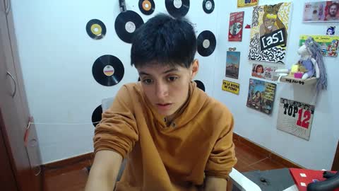 Snapshot of naty_lux19 chatting on March 4, 2025, 12:18 am Fernanda online show from March 4, 2025, 12:18 am