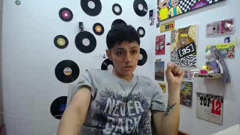 Snapshot of naty_lux19 chatting on March 6, 2025, 12:32 am Fernanda online show from March 6, 2025, 12:32 am
