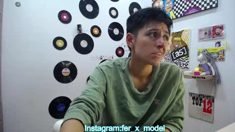 Snapshot of naty_lux19 chatting on March 12, 2025, 1:36 am Fernanda online show from March 12, 2025, 1:36 am