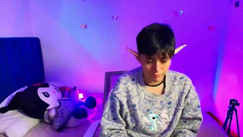 Fernanda online show from March 12, 2026, 1:17 pm