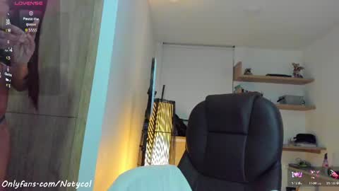 Snapshot of natycol___ chatting on June 14, 2026, 1:47 am online show from June 14, 2026, 1:47 am