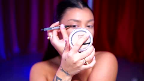 Naty online show from December 28, 2024, 7:22 pm