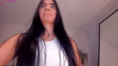 Naty Ferrer online show from January 24, 2025, 5:00 pm