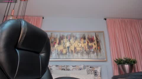 Naty Ferrer online show from February 7, 2025, 10:40 am