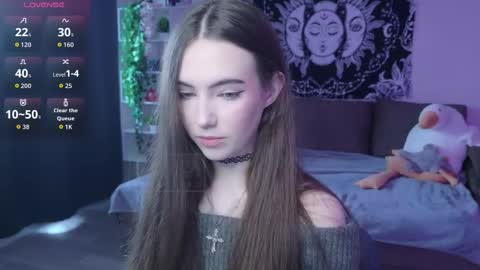 Nikki online show from September 25, 2025, 4:38 am