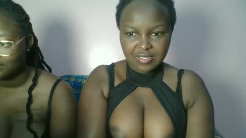 Snapshot of naughti_garlie chatting on February 11, 2026, 5:23 am naughti_garlie online show from February 11, 2026, 5:23 am