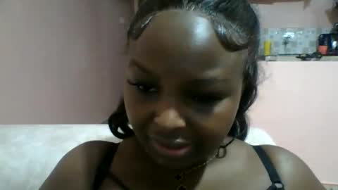 Snapshot of naughti_garlie chatting on June 8, 2026, 7:03 pm naughti_garlie online show from June 8, 2026, 7:03 pm