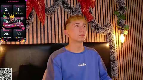 Christopher  Chris online show from December 28, 2024, 12:24 pm