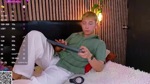 Christopher  Chris online show from February 10, 2025, 4:14 pm