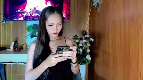 Snapshot of naughty_asian669 chatting on October 27, 2025, 8:07 am Melody slut online show from October 27, 2025, 8:07 am
