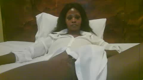 alisha online show from April 25, 2026, 1:52 pm