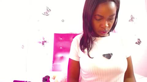  L I S S  online show from February 10, 2026, 12:20 pm