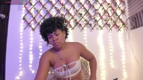 Snapshot of naughty_ebonyy chatting on May 28, 2026, 6:32 am SASHA online show from May 28, 2026, 6:32 am