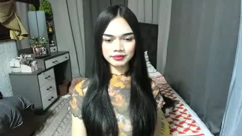 Snapshot of naughty_emmats chatting on February 16, 2026, 5:42 pm emma online show from February 16, 2026, 5:42 pm