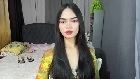 Snapshot of naughty_emmats chatting on March 4, 2026, 1:28 pm emma online show from March 4, 2026, 1:28 pm