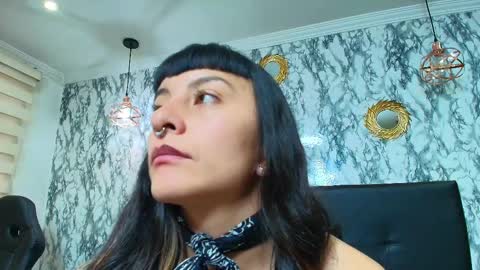 Kitten online show from February 21, 2025, 2:27 pm