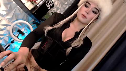 GODDESS LEXIE online show from January 3, 2025, 8:01 pm