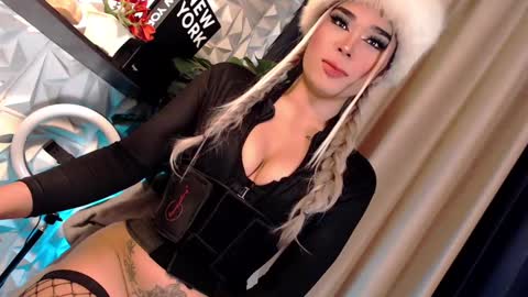 GODDESS LEXIE online show from January 25, 2025, 6:35 pm
