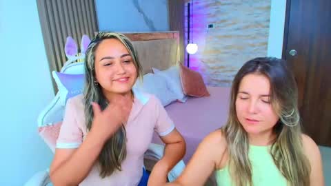 Snapshot of naughty_lila1 chatting on September 23, 2025, 1:36 pm Lila online show from September 23, 2025, 1:36 pm