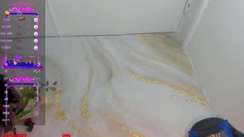 Snapshot of naughty_lizeth chatting on October 24, 2025, 4:14 pm lizeth  online show from October 24, 2025, 4:14 pm