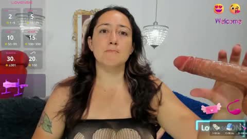 ESMERALDA online show from May 7, 2026, 3:34 am