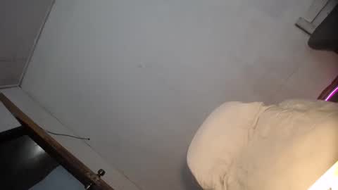 JOVANNA online show from September 19, 2025, 2:29 pm