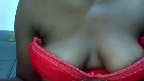 naughty_precious898295 online show from September 18, 2025, 7:05 pm
