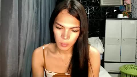 Ariela online show from November 9, 2025, 9:18 am