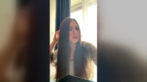 Snapshot of naughty_princesse chatting on April 28, 2026, 8:30 am Elena online show from April 28, 2026, 8:30 am