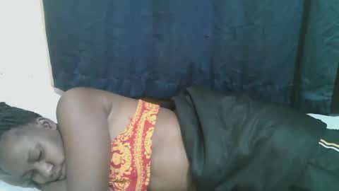 Snapshot of naughty_slender2 chatting on October 16, 2025, 2:56 am jn online show from October 16, 2025, 2:56 am